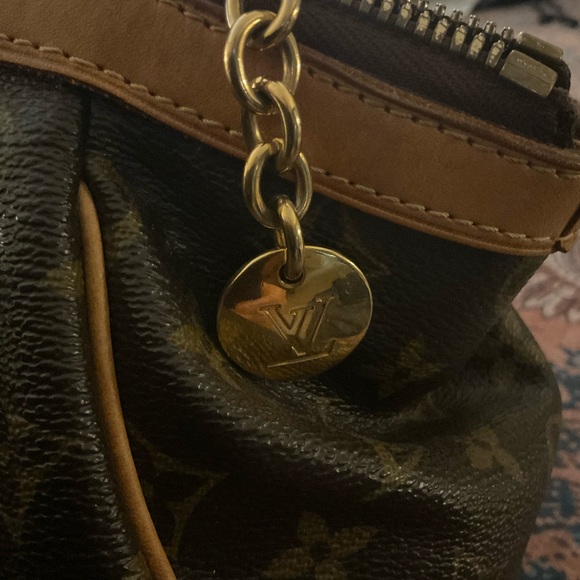 Authentic Louis Vuitton Tivoli PM - Picture 5 of 10